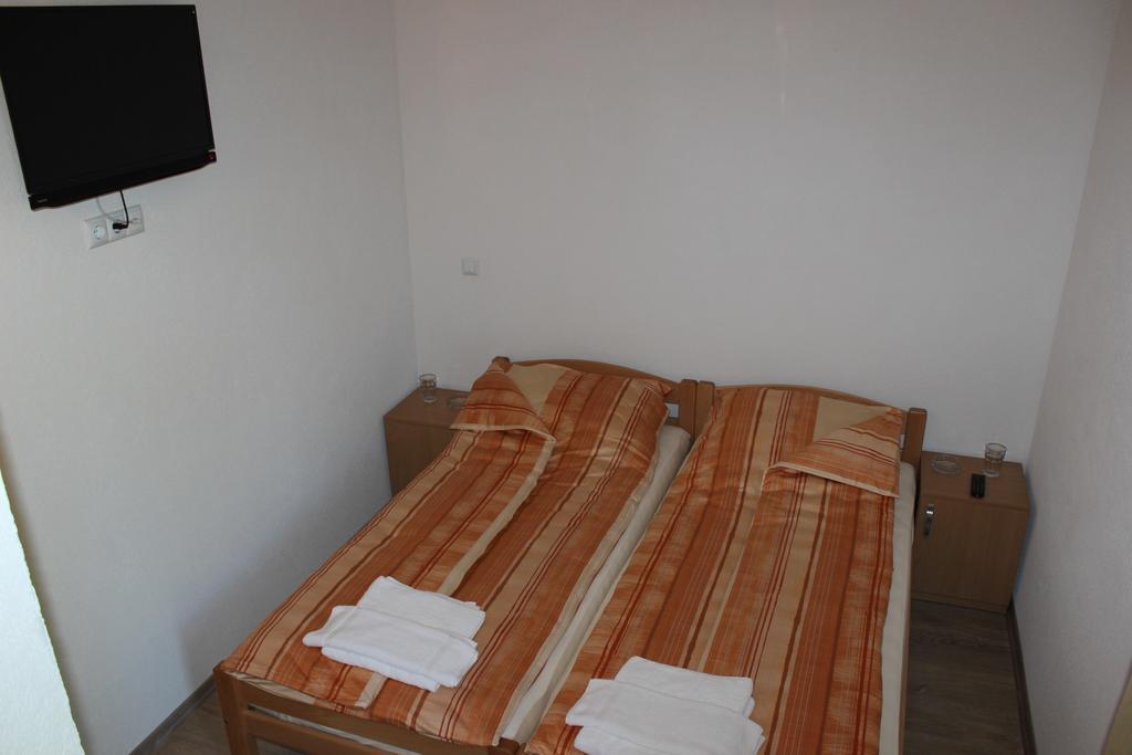 Rooms Zebax Сараево Екстериор снимка