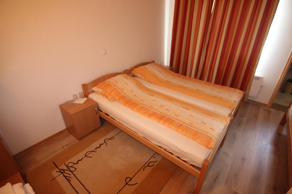 Rooms Zebax Сараево Екстериор снимка